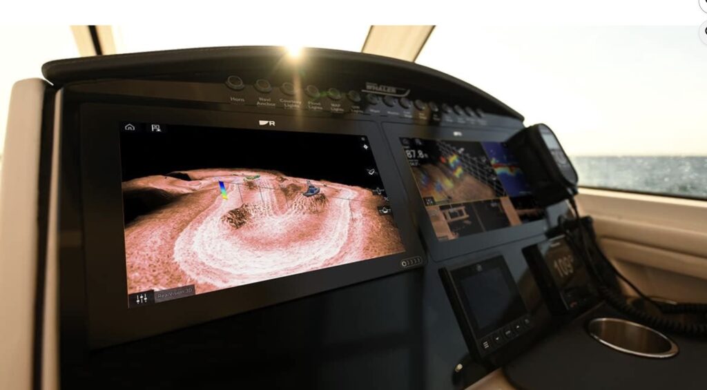 Raymarine Axiom+ 12 RV